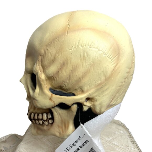 Mask Illusions Vintage  Collectible 90’s Realistic Skull Latex Mask - Picture 6 of 11